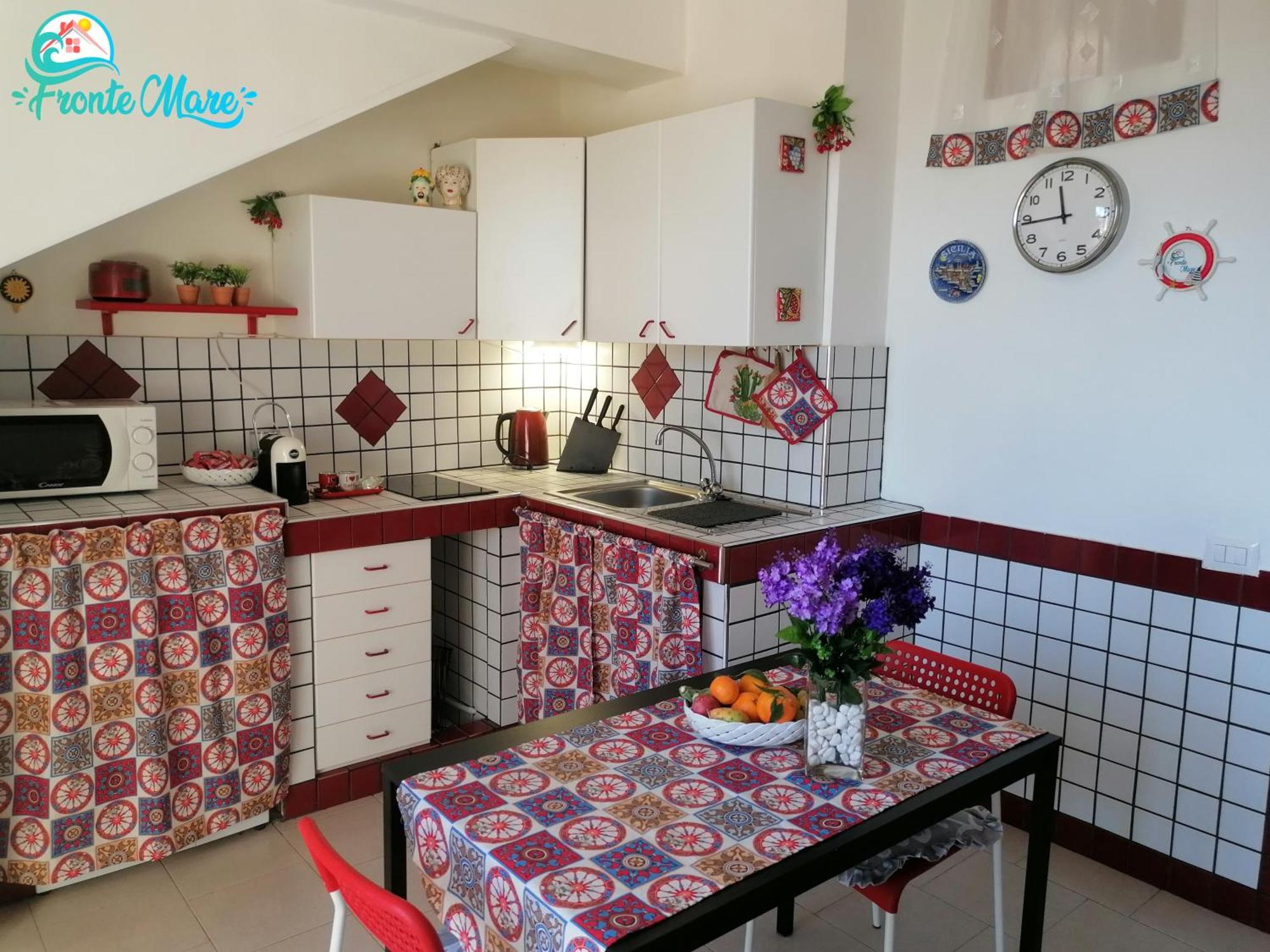 Вілла Casa Fronte Mare Санта-Тереза-ді-Рива Екстер'єр фото